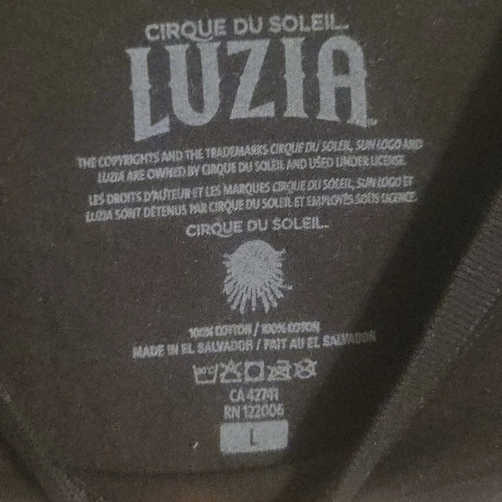 T-shirt - Picture 2 of 2